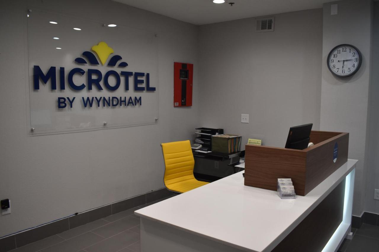 Microtel Inn & Suites By Wyndham Stockbridge/Atlanta I-75 Buitenkant foto