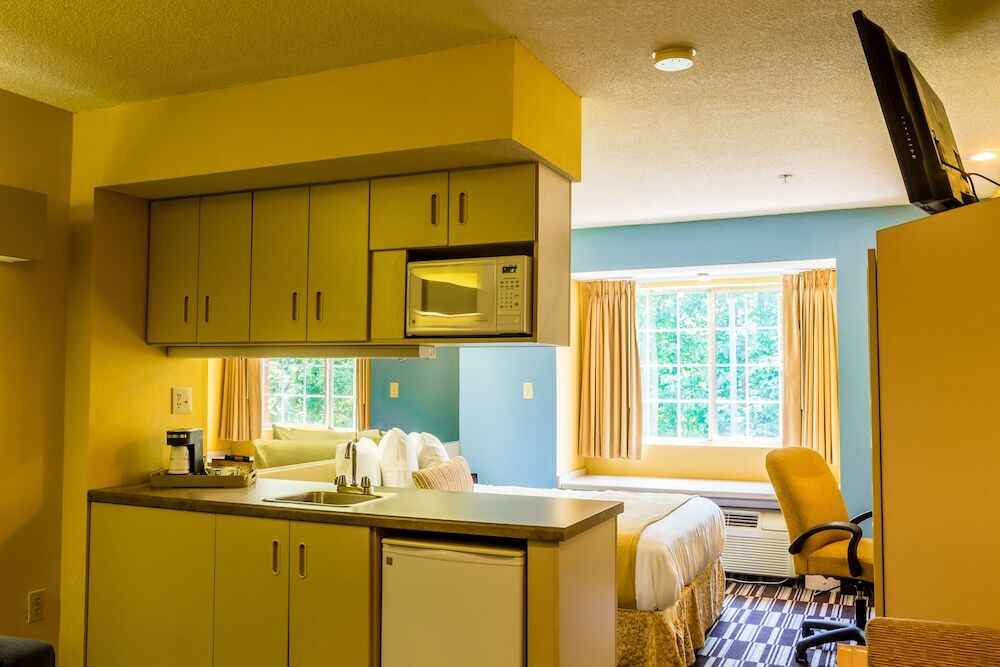 Microtel Inn & Suites By Wyndham Stockbridge/Atlanta I-75 Buitenkant foto
